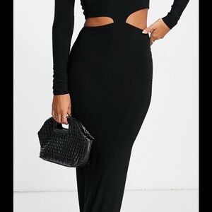 Chic Black Cutout Maxi Dress